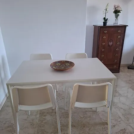 Cameliamar Apartment *